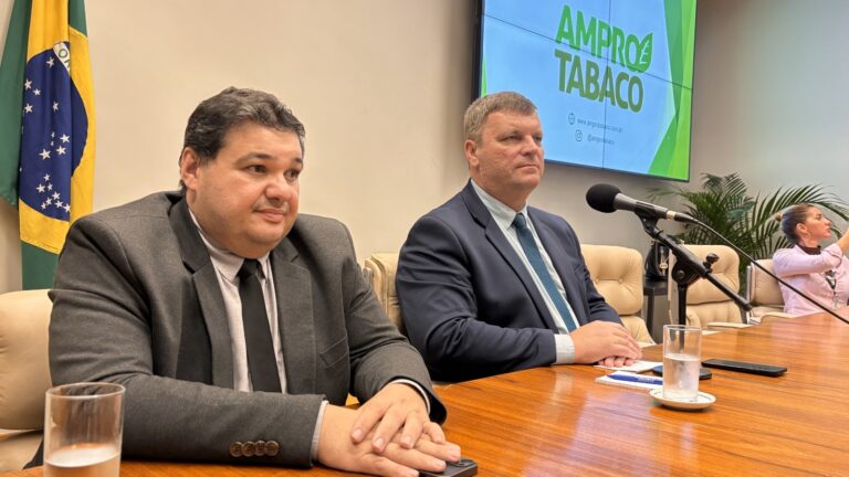 Fentitabaco leva a Brasília defesa da participação dos trabalhadores nas decisões sobre o tabaco
